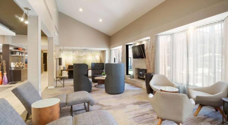 Sonesta Select Huntington Beach Fountain Valley — photo 3