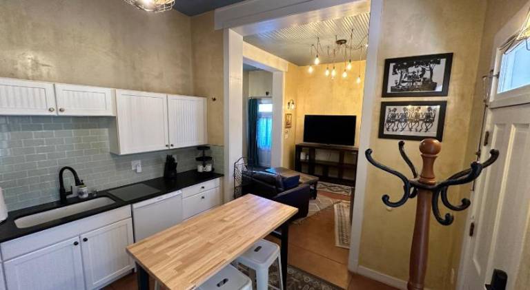 Painted Lady Bed & Brew — photo 2