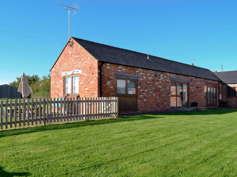 Cottage Charfield