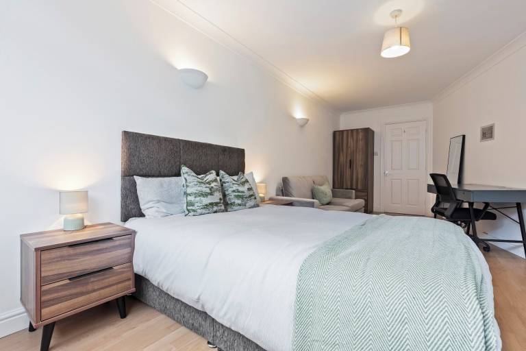 Apartment Leeds
