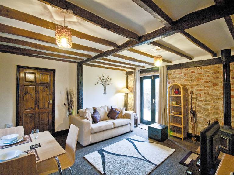 Treacle Cottage at Treacle Den E5385