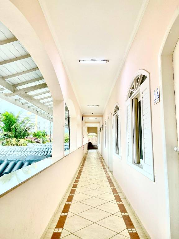 Surfside Suites — photo 4