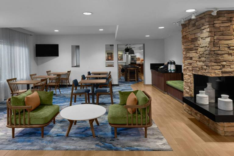 Fairfield Inn Santa Clarita Valencia — photo 4