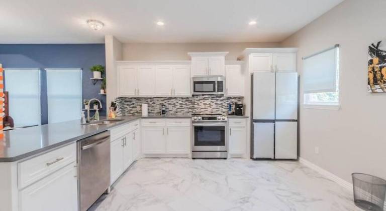 Charming house with jacuzzi | Good for workation | Pets are welcome — photo 2