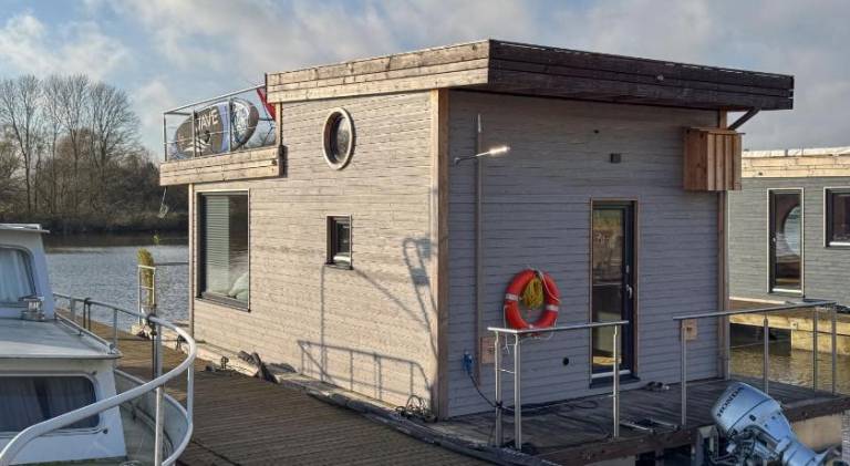 Hausboot Bergedorf