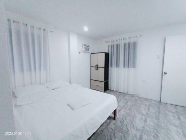 Pleasant bungalow with barbecue | Next to the beach | Suitable for remote work | Dogs allowed in Daanbantayan