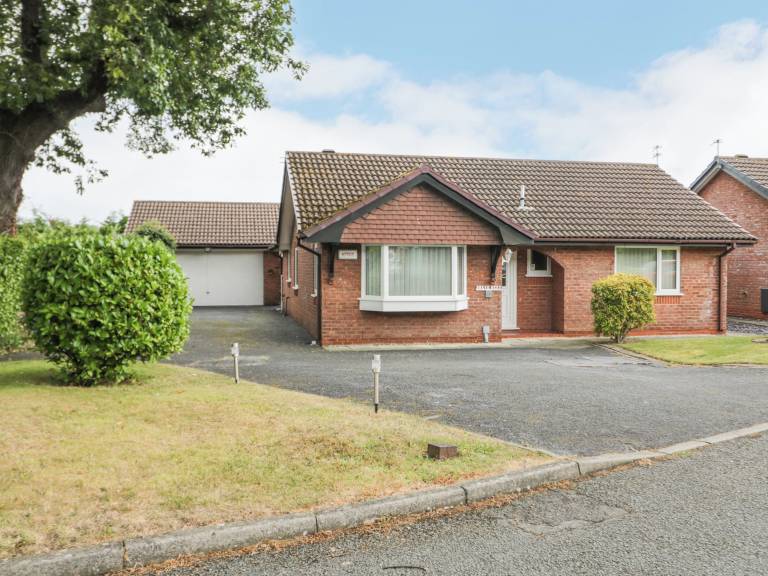 Cottage  Towyn