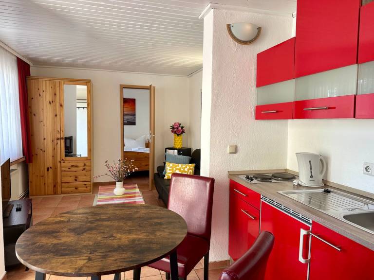 Ferienwohnung 9 – Ruhige Gartenwohnung mit Privatterrasse — photo 3