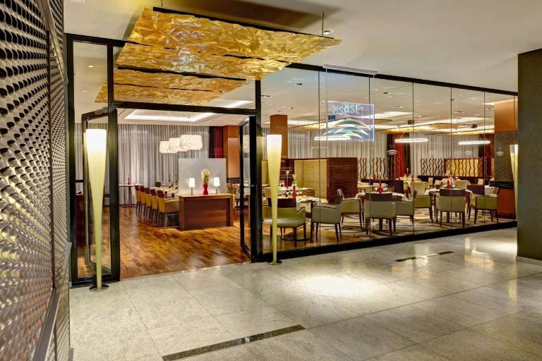 Hilton Garden Inn Frankfurt Airport — photo 4