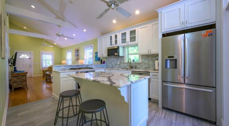 House with pool | Close to Southernmost Point — photo 5