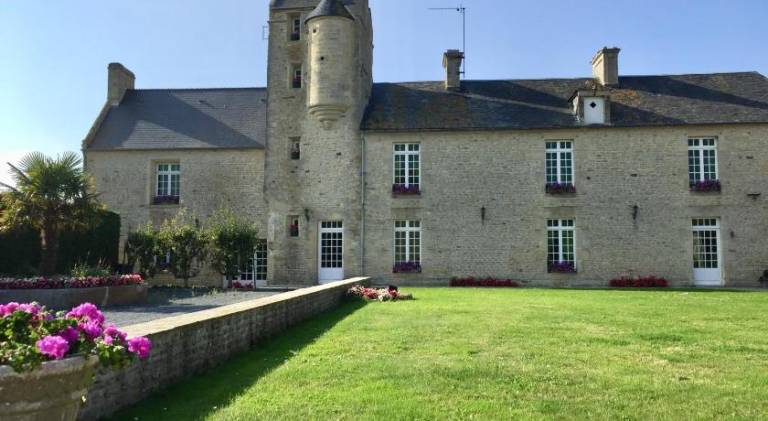 Bed & Breakfast  Longues-sur-Mer