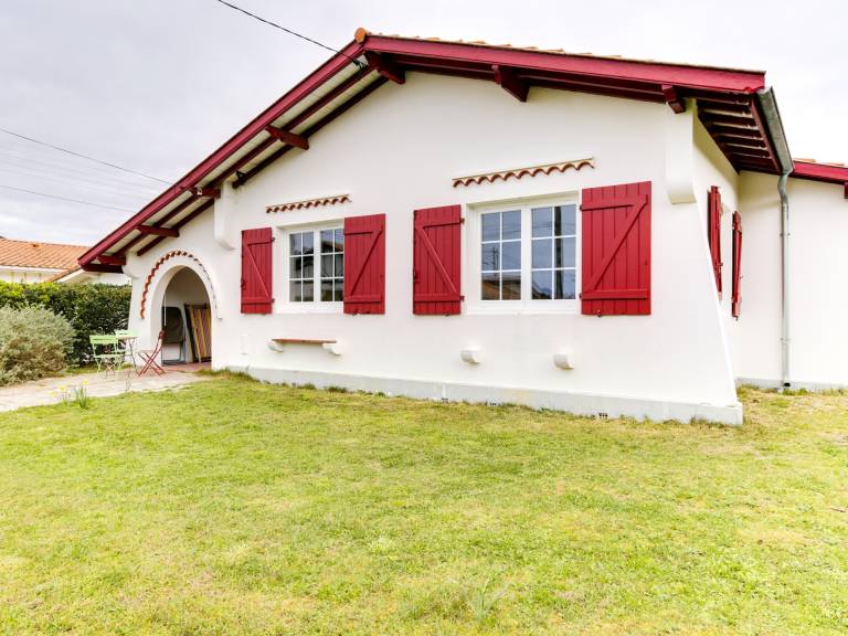 House Biscarrosse Beach 10 pers, WIFI, pets allowed in Biscarrosse