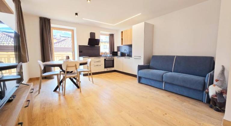 Holiday apartment with 2 rooms for 6 persons — photo 2