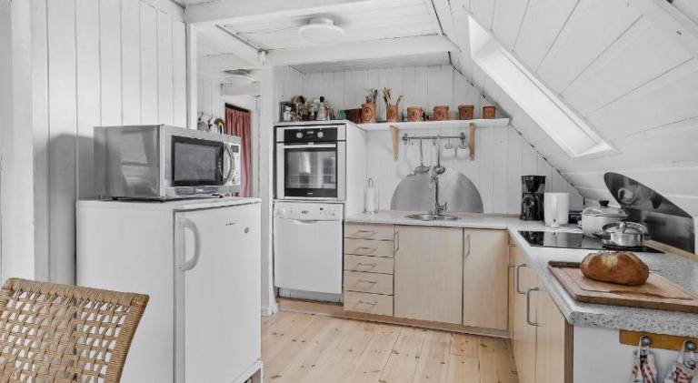 House with 2 rooms for 5 persons — photo 3