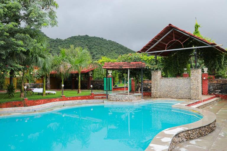 Villa with patio, yard & pool — photo 3