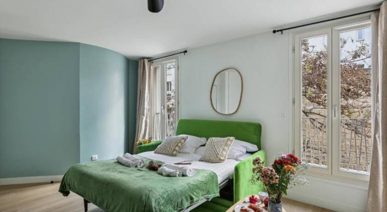 Rental apartment with 1 room for 2 persons in Clichy