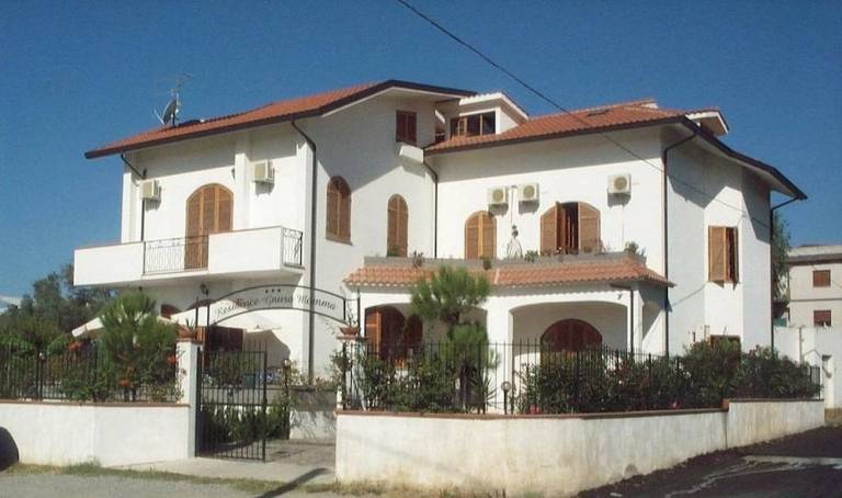 Aparthotel Locri