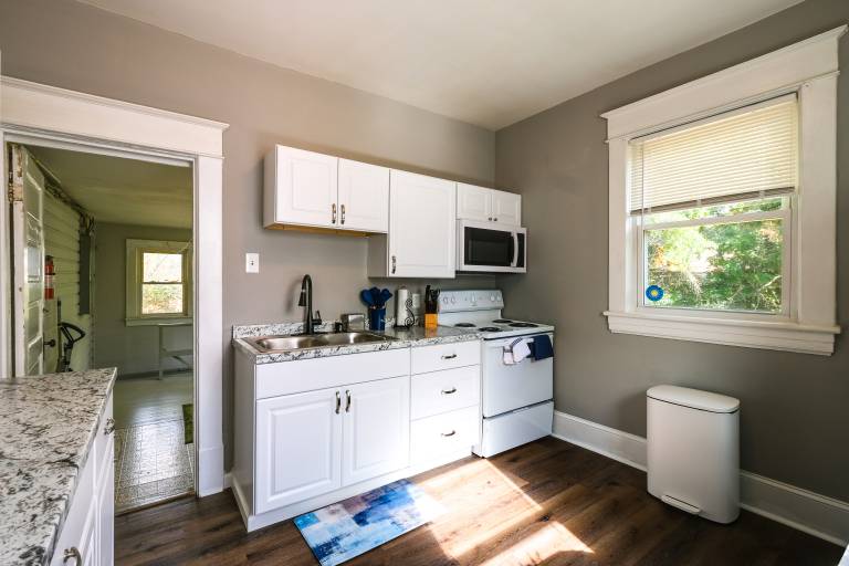 Cozy Roanoke Vacation Rental: 2 Mi to Downtown! — photo 5