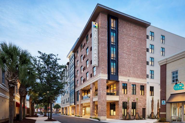 Hyatt Place Mount Pleasant Towne Centre in Mount Pleasant, SC