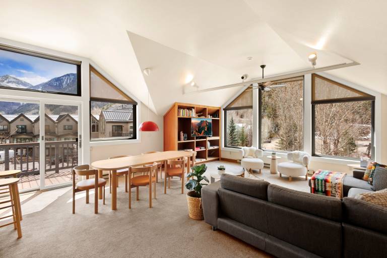 This Three Bedroom Condo Boasts Great Views of the Ski Area! — photo 3
