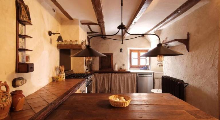 Fully equipped ample vacation home with pool | Suitable for remote work | Dogs allowed — photo 3