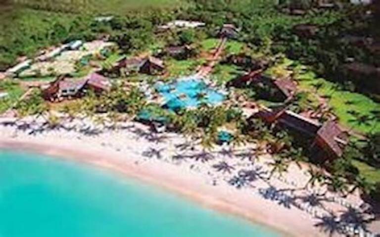 Spoil yourself at tropical Caribbean vacation homes in Cruz Bay, USVI - HomeToGo