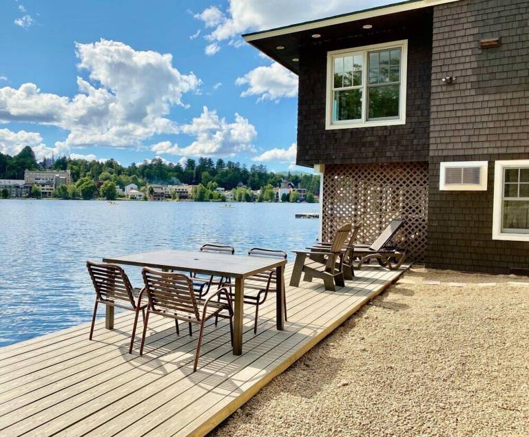 House  Lake Placid