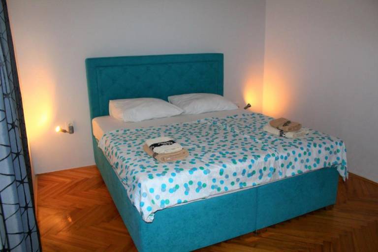 Rental apartment with terrace | City view — photo 5