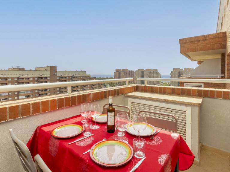 Rental apartment with patio, pool & yard | Perfect for remote work — photo 2