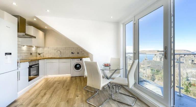 Rental apartment with 2 rooms for 4 persons — photo 3