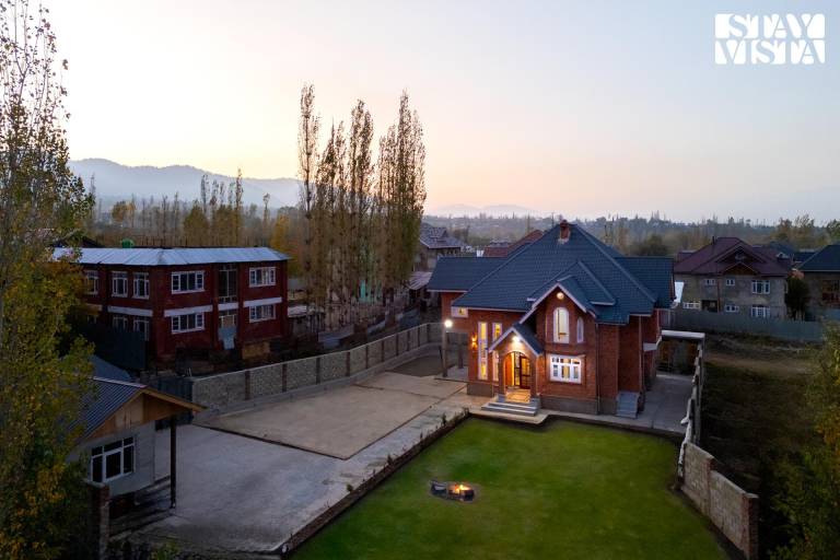 Villa Gulmarg