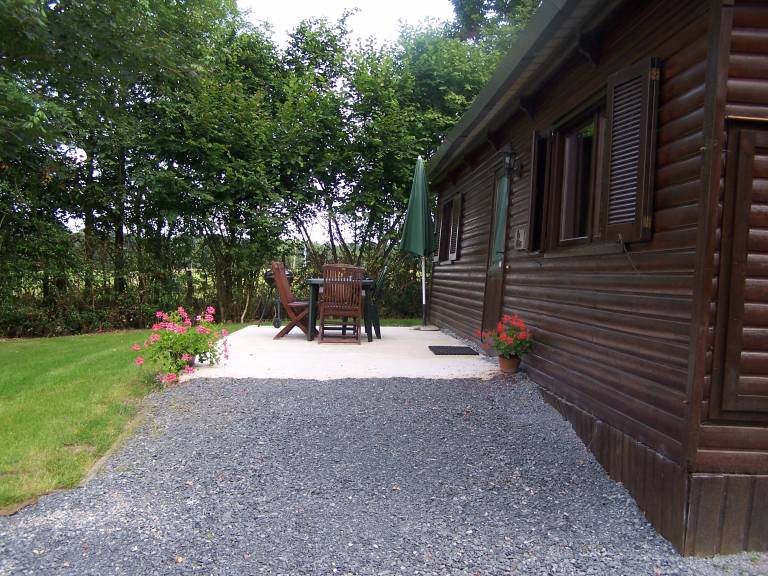 Vacation home with barbeque, yard & patio | Nature view — photo 4