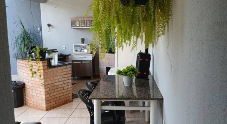 Edicula com um quarto banheiro e piscina e lazer — photo 4