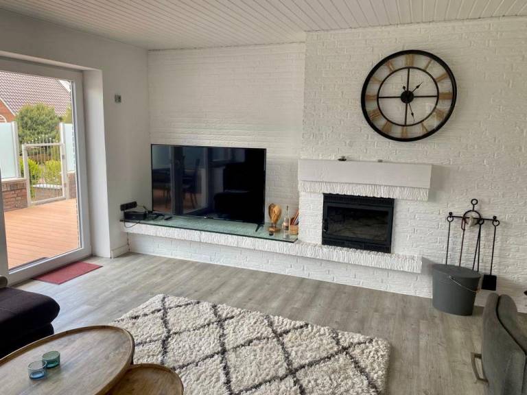 Family-friendly pleasant rental apartment with barbeque, terrace & yard | Pets are welcome — photo 2