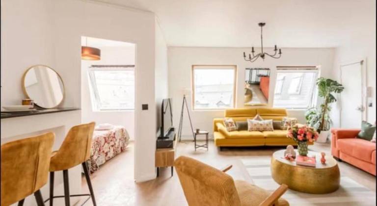 Holiday apartment | Close to Arc de Triomphe in Levallois-Perret
