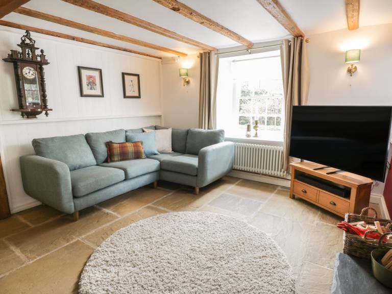 Cottage with 4 rooms for 8 persons — photo 4