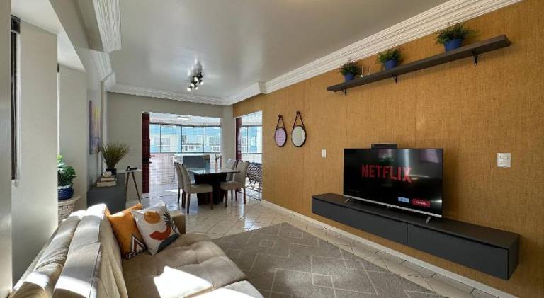 Rental apartment with 2 rooms for 8 persons in Balneário Camboriú