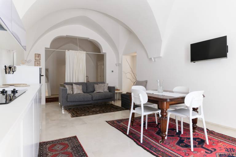 Fully equipped nice apartment with patio | Pets are welcome — photo 2