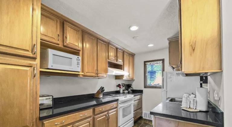 Apartment with 2 rooms for 4 persons — photo 4