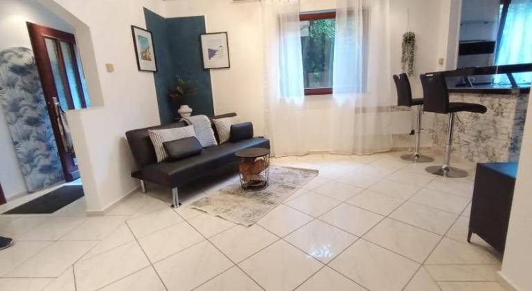 Holiday apartment with 2 rooms for 3 persons — photo 2