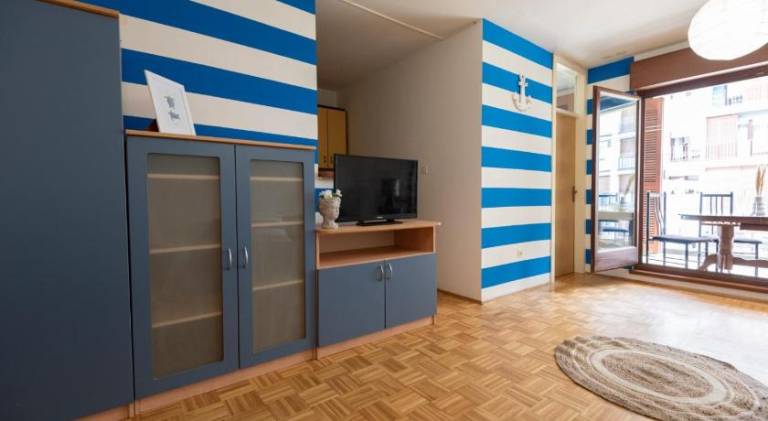 Holiday apartment with 1 room for 5 persons — photo 3