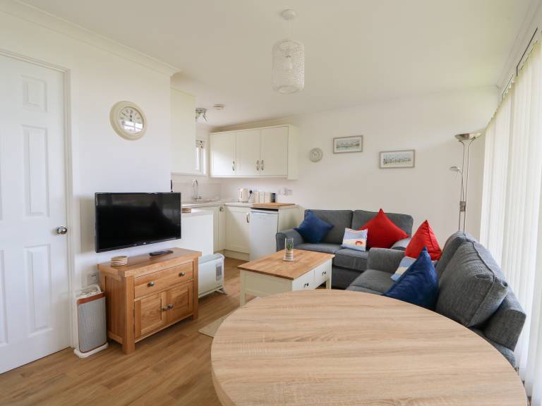 Family-friendly cottage with garden | Beach view | Next to the beach | Pets allowed — photo 4