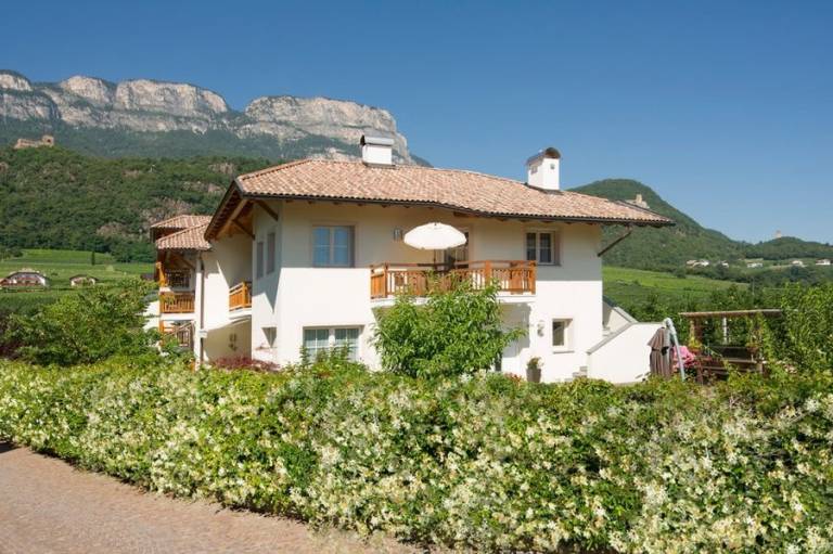 Agriturismo Maso Angerheim: Appartamento Castel Corba — photo 3