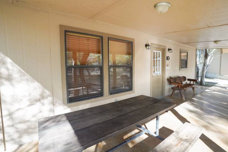 Cabin  Concan