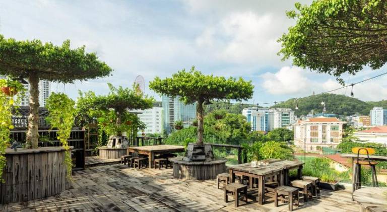 Draha Halong Hotel - Serenity, Charm and Nature - A Vietnamese Favorite — photo 5