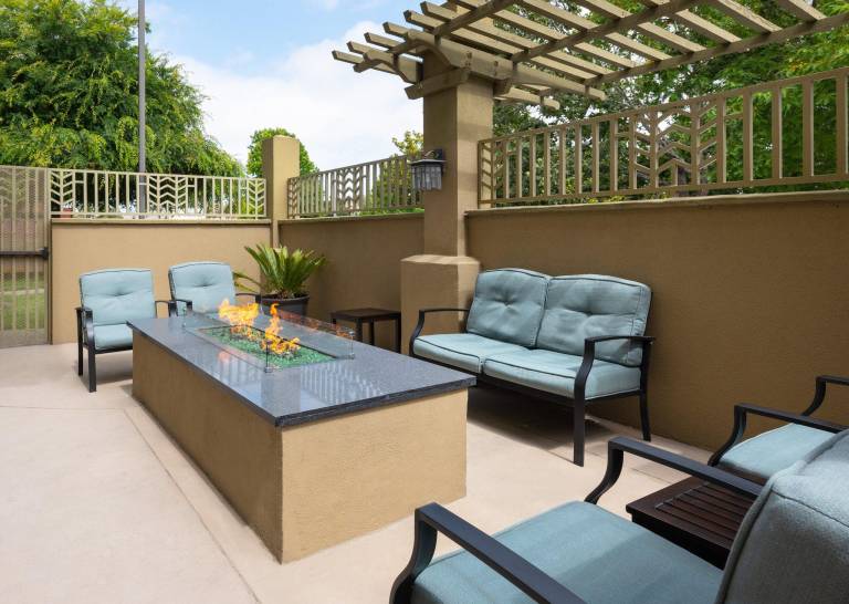 Larkspur Landing Extended Stay Suites Sunnyvale — photo 4