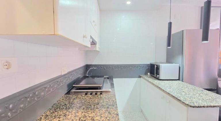 Charming holiday apartment with patio, pool & garden | Next to the beach | Dogs allowed — photo 4