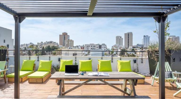 Apartment with patio | Near Dizengoff Street — photo 2