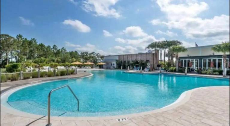 Villa with pool | Pets are welcome — photo 5