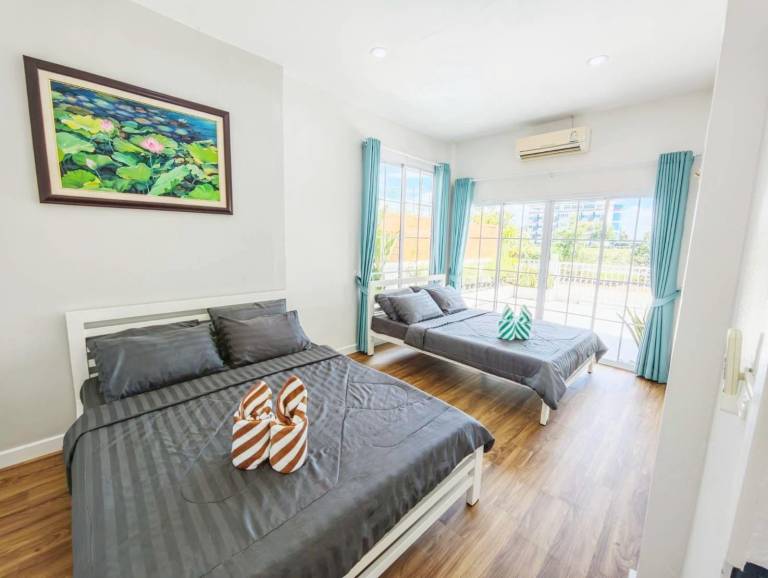 Wonderful villa with garden & private pool | Pets allowed — photo 2